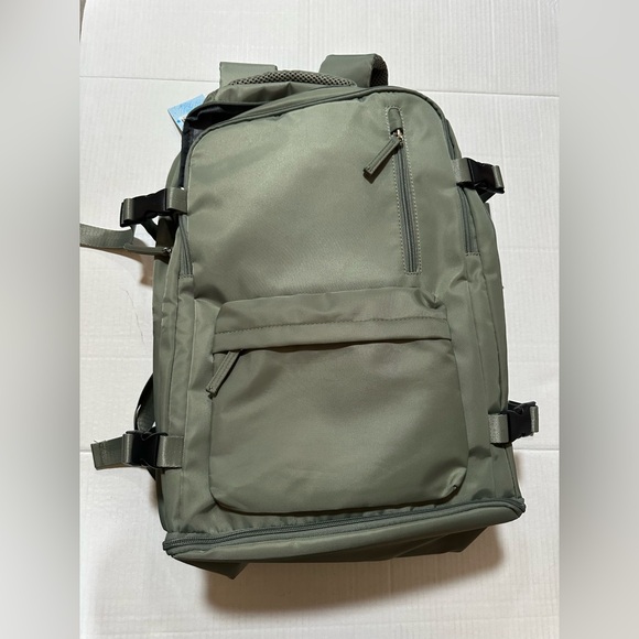 Backpack - Picture 1 of 1